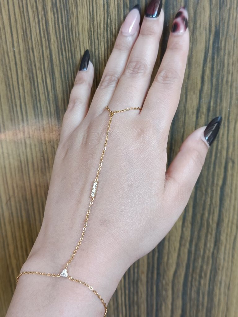 Athena Handchain