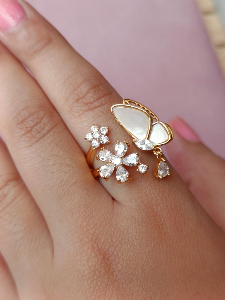 Petal Glaze Ring