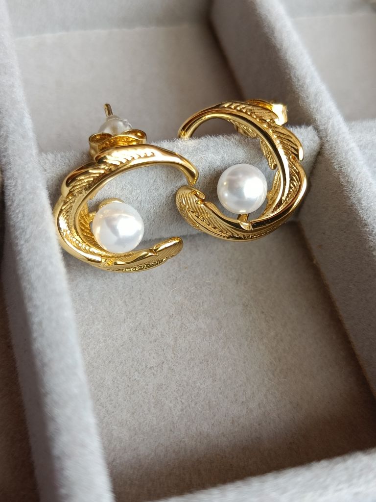 Leaf Pearl Earings