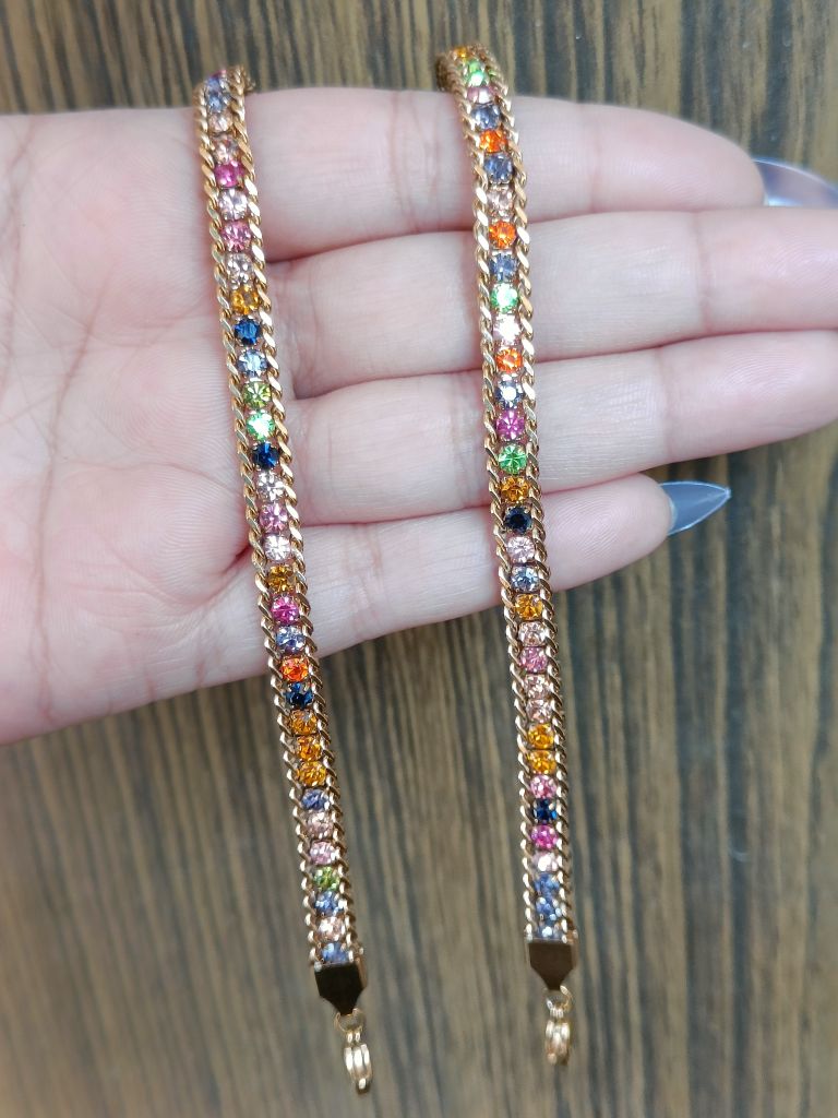 Multicolored bracelet