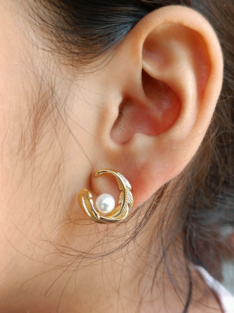 Leaf Pearl Earings